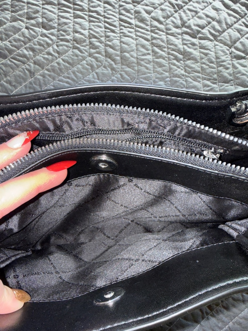 Michael Kors Charcoal Gray and Black Signature Satchel with Silver Hardware - Picture 6 of 13